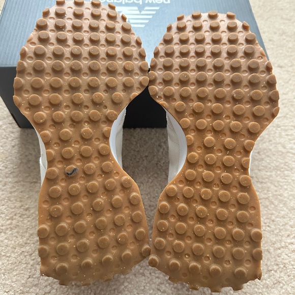 New Balance 327 (Sea Salt/Rust Oxide) Size 8 - Picture 7 of 16